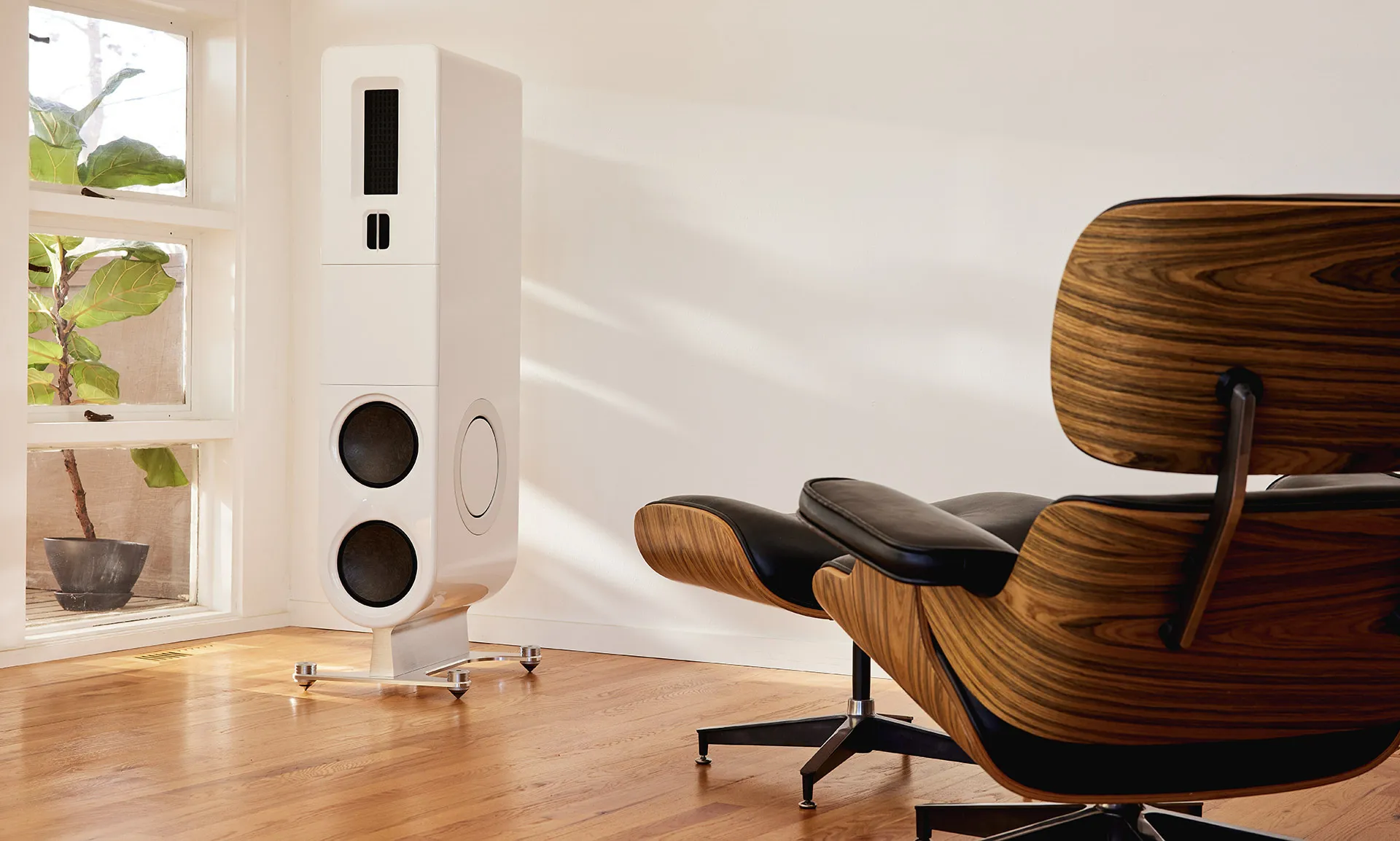 PS Audio Aspen FR20 high-end luidsprekers in een audiofiele luisterruimte